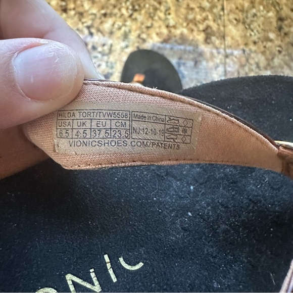 Vionic Hilda Thong Sandals, Brown, Women's 6.5 - Picture 4 of 7